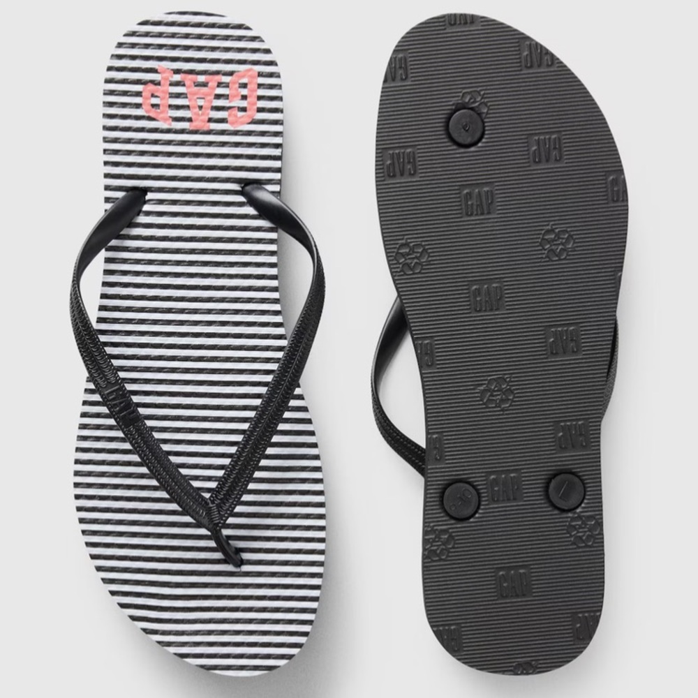NEW NWT Gap Logo Flip Flops Women’s Thong Sandals Shoes 8 Black & White Stripe